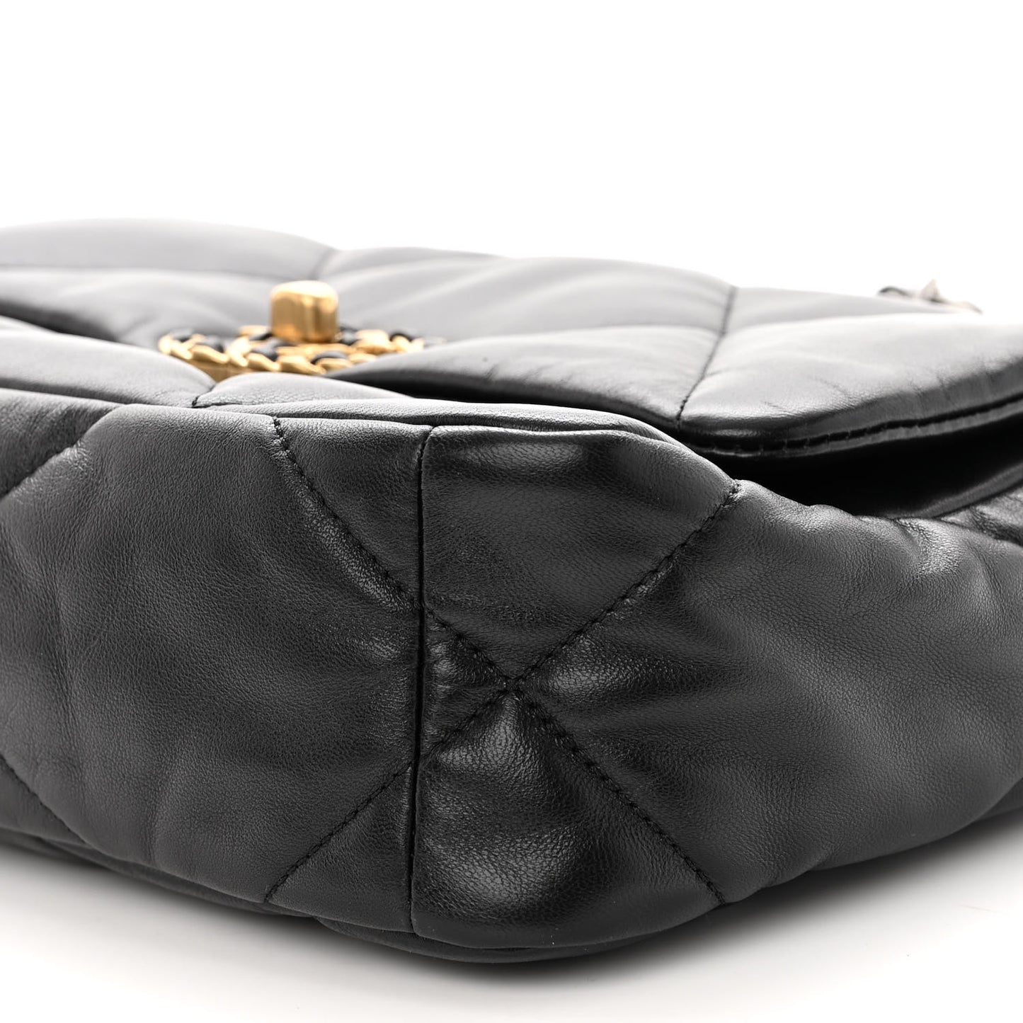 Goatskin Quilted Medium Chanel 19 Flap Black