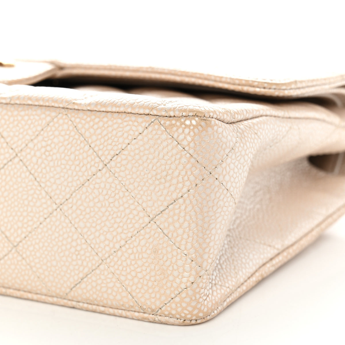 Pearly Caviar Quilted Medium Double Flap Light Beige
