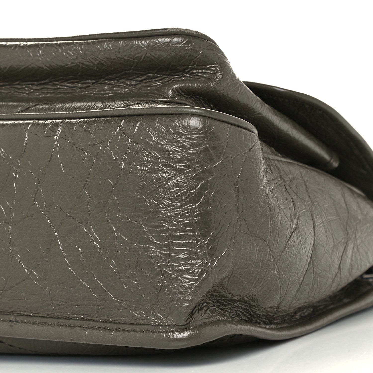 Saint Laurent Crinkled Calfskin Matelasse Monogram Medium Niki Chain Satchel Military Olive 10 of 10