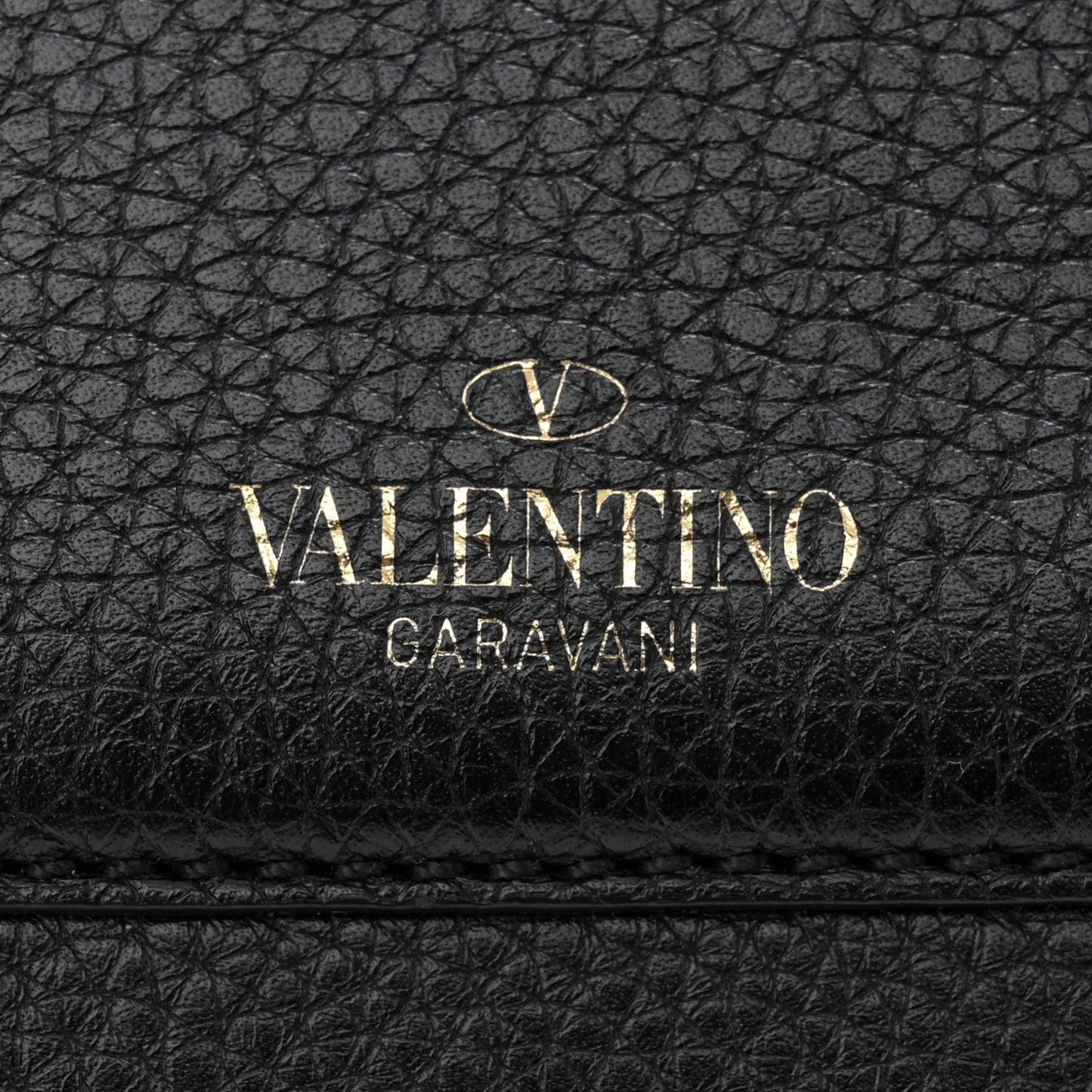 Grained Calfskin Rockstud Saddle Bag Black
