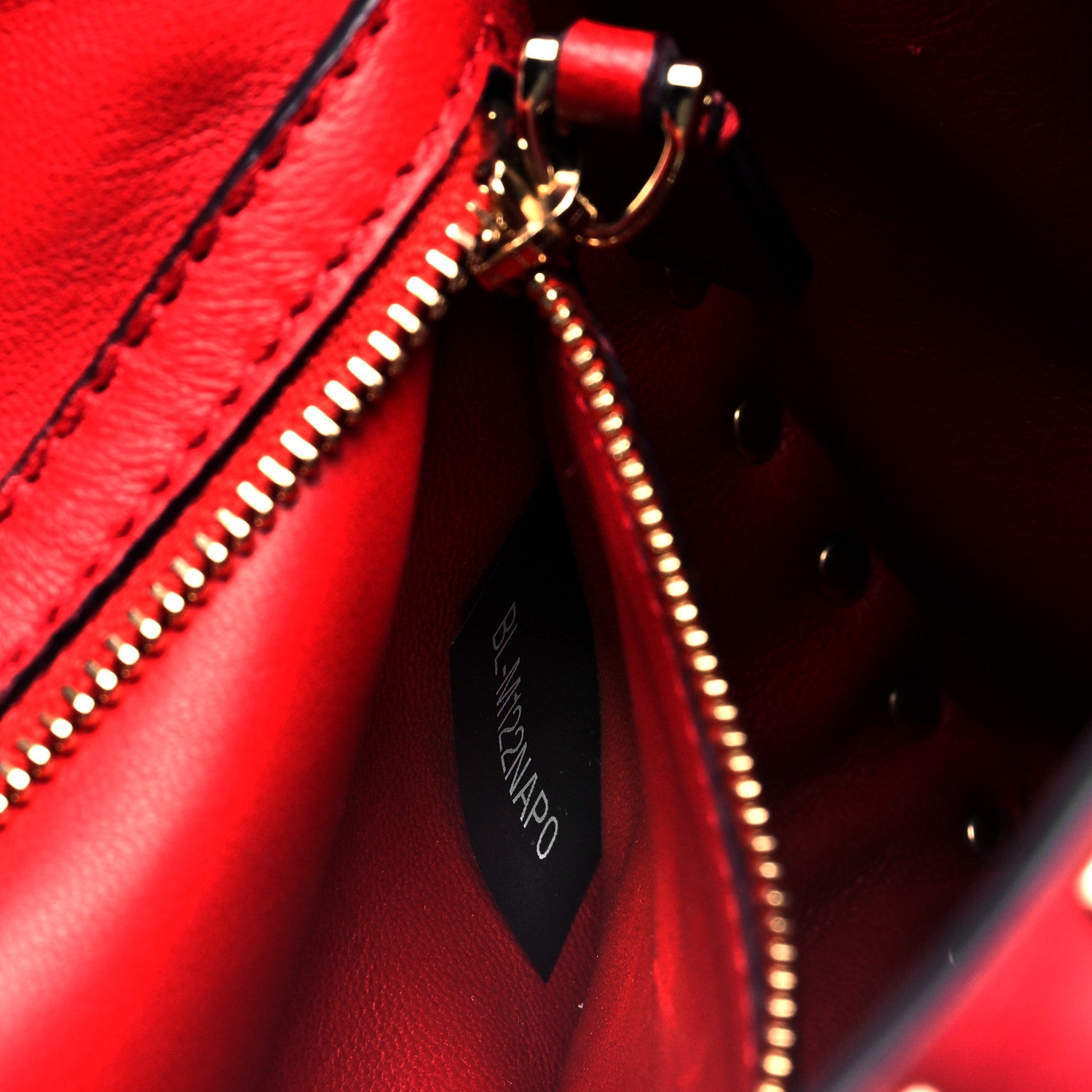 Valentino Garavani Nappa Medium Rockstud Spike Shoulder Bag Rubino 9 of 9