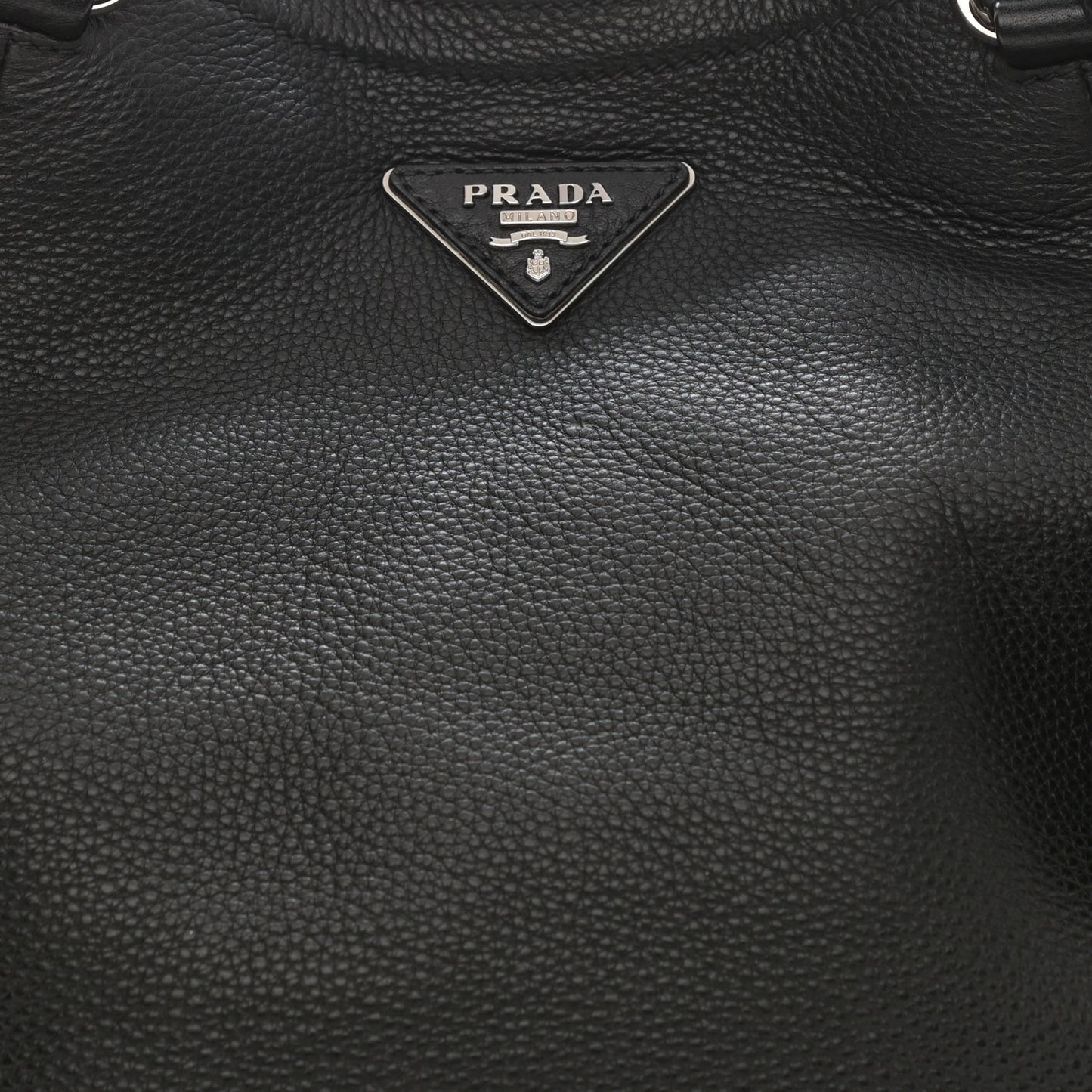 Vitello Daino Shopping Tote Black