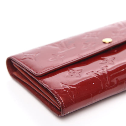 Louis Vuitton Vernis Sarah Wallet Pomme D'Amour 9 of 12