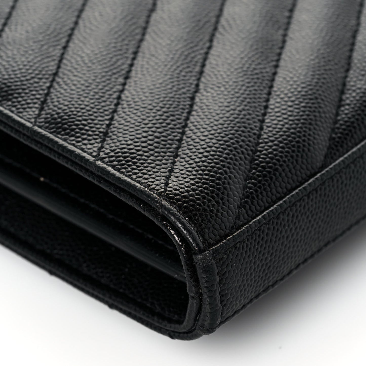 Grain De Poudre Matelasse Chevron Monogram Chain Wallet Black