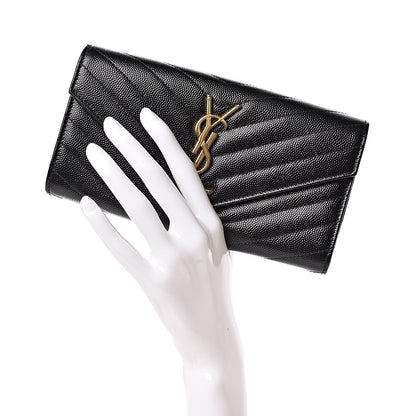 Saint Laurent Grain De Poudre Matelasse Chevron Monogram Flap Wallet Black 2 of 7