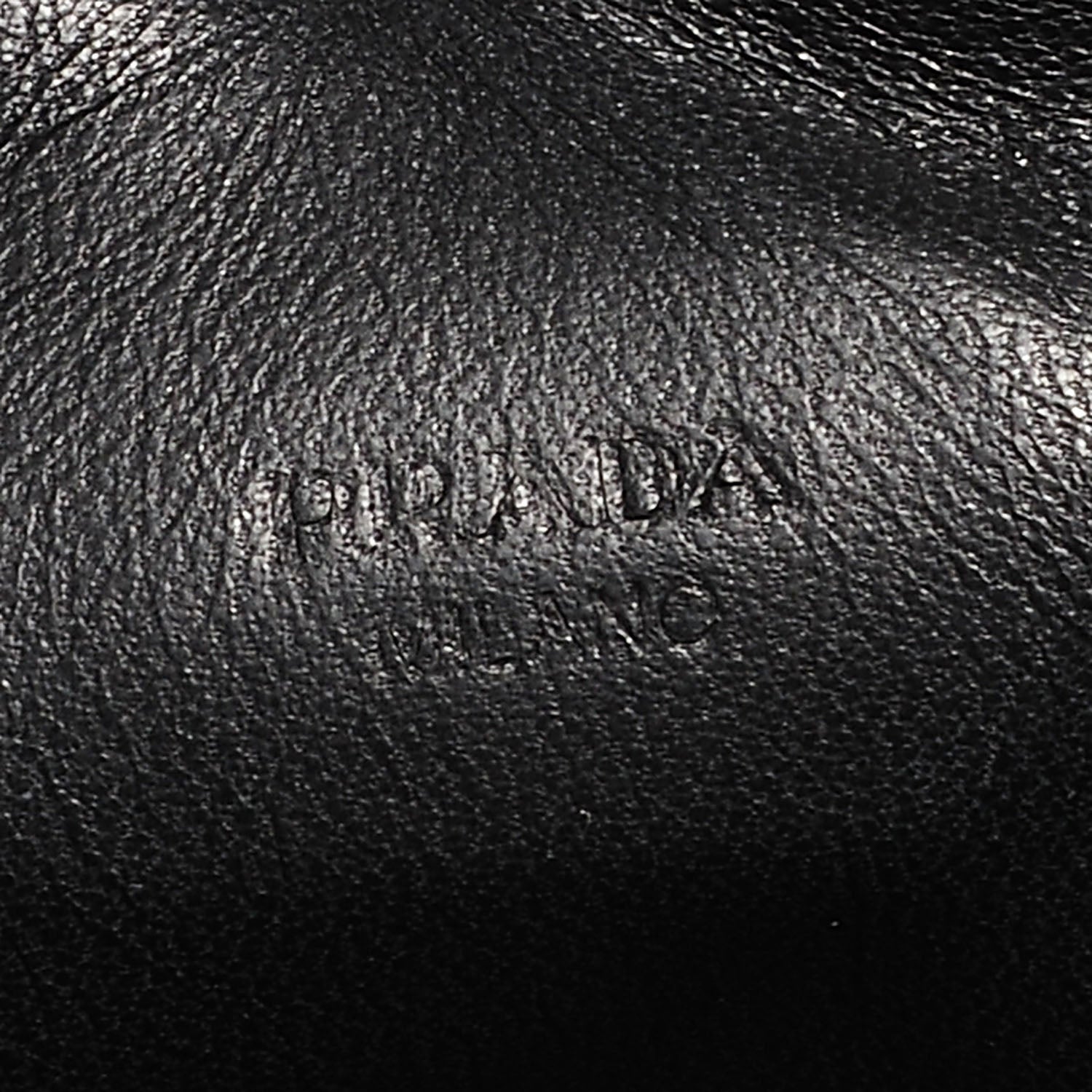 Prada Saffiano Cruise Ship iPad Cover Case Nero Black 6 of 8