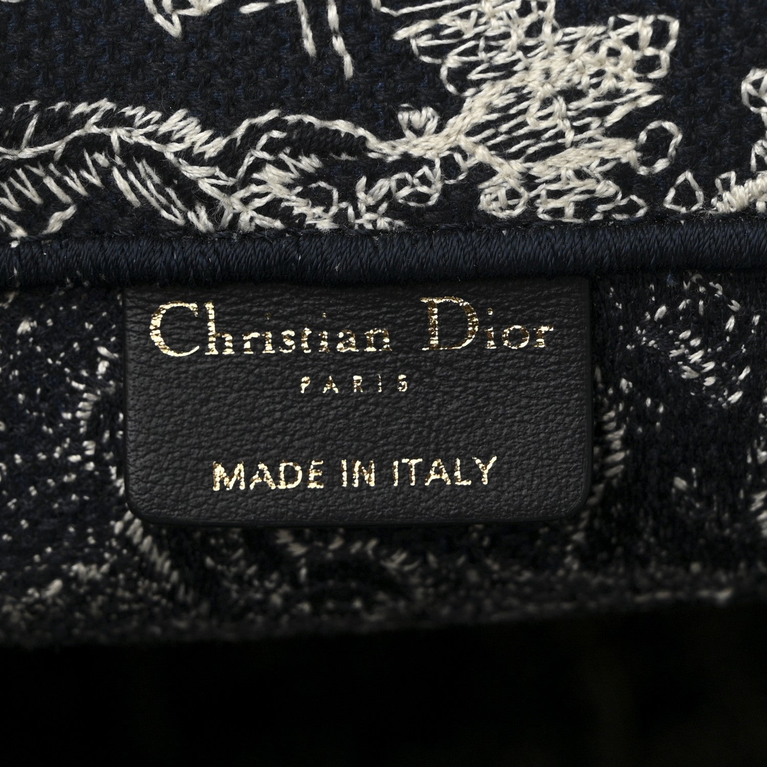 Christian Dior Canvas Embroidered Medium Dioriviera Toile De Jouy Reverse Book Tote Blue 6 of 10