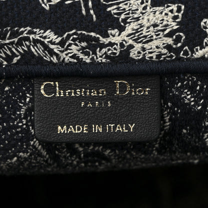 Christian Dior Canvas Embroidered Medium Dioriviera Toile De Jouy Reverse Book Tote Blue 6 of 10