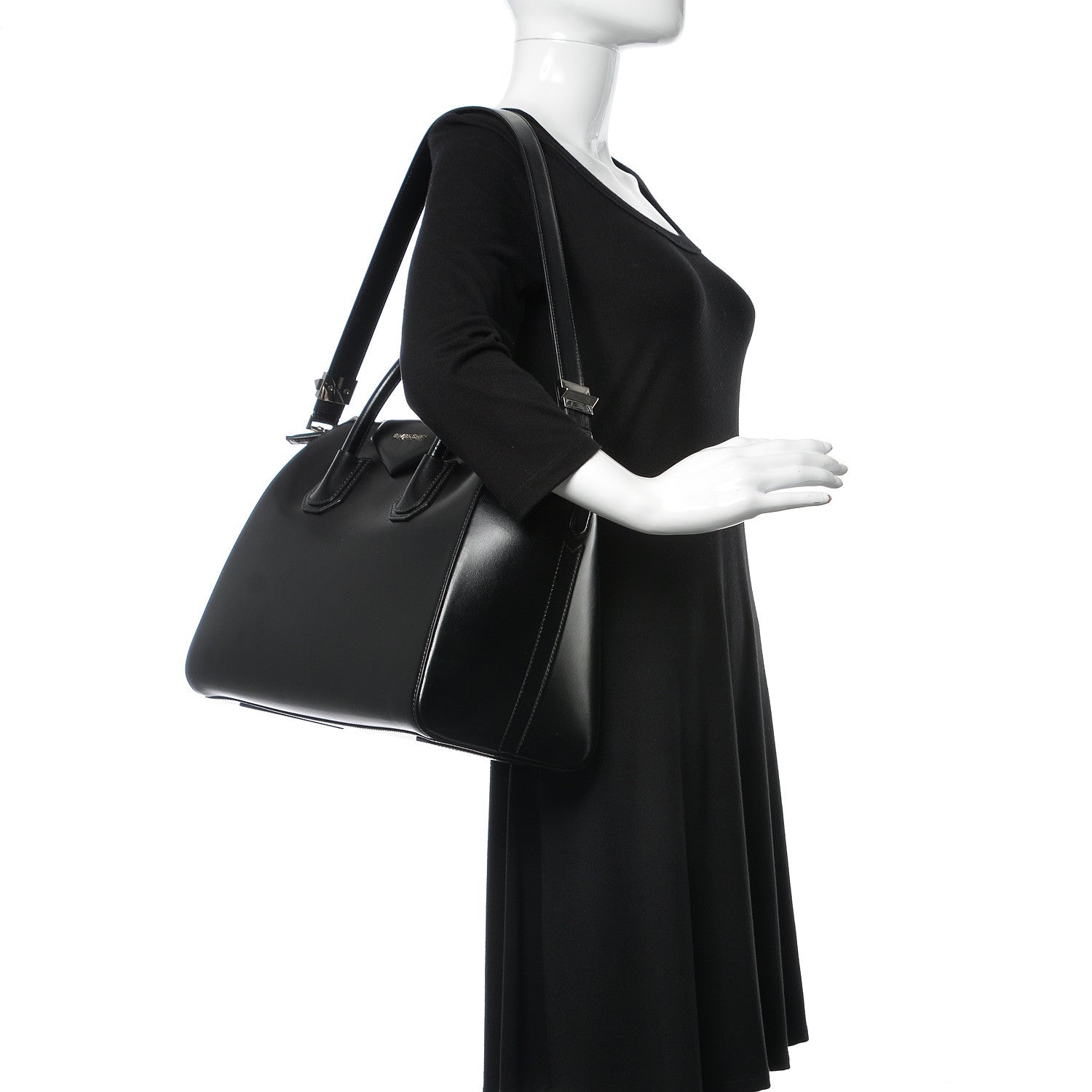 Givenchy Shiny Lord Calfskin Medium Antigona Black 2 of 10