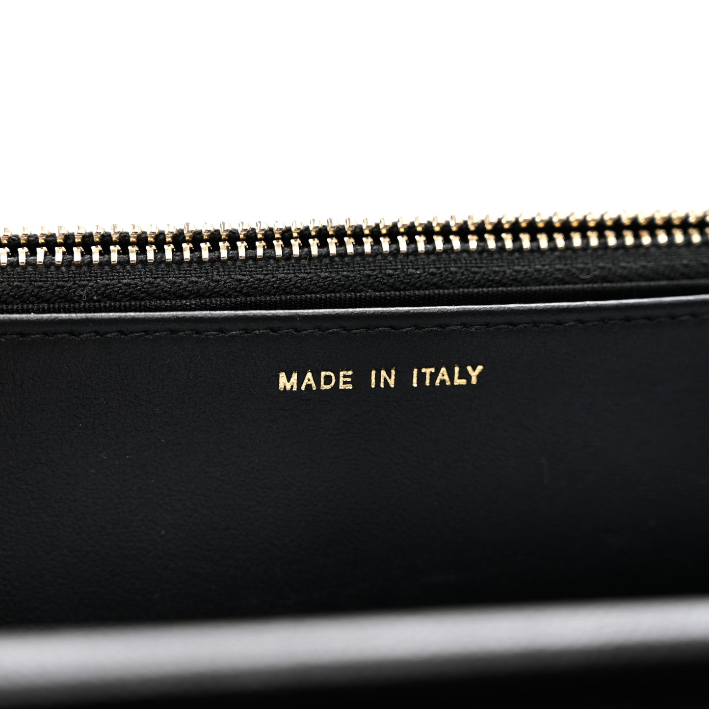 Caviar Quilted Golden Class Wallet On Chain WOC Black