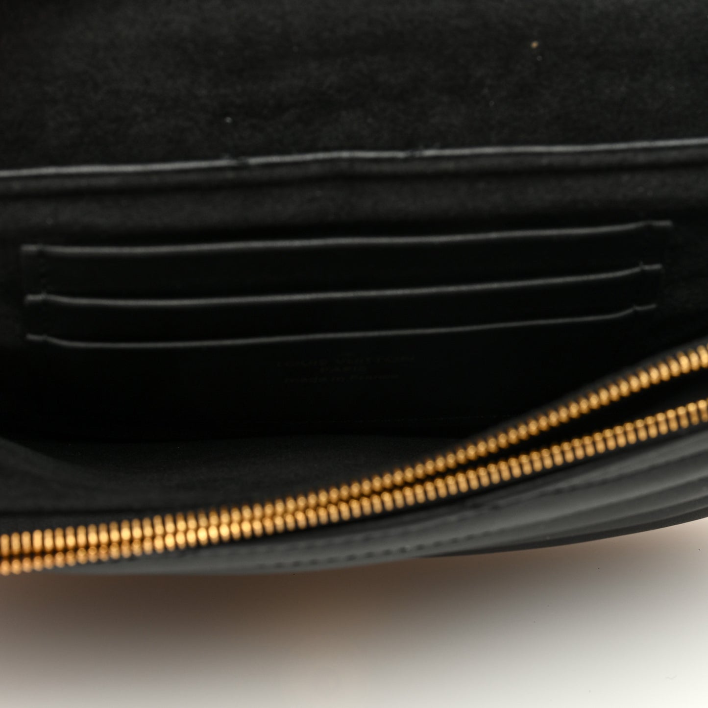 Calfskin New Wave Chain Pochette Black