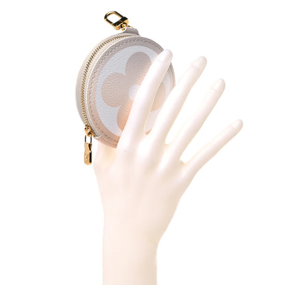 Louis Vuitton Monogram Giant By The Pool Multi Pochette Accessories Round Coin Purse Brume 5 of 5