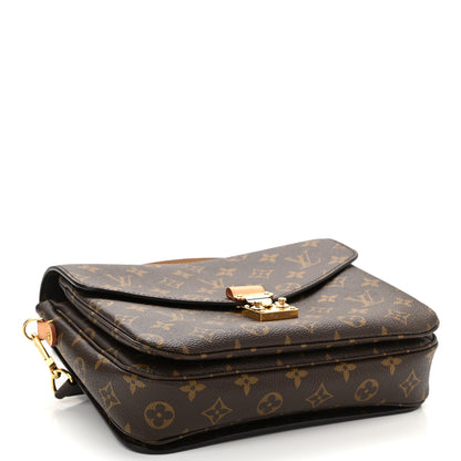 Louis Vuitton Monogram Pochette Metis 4 of 11