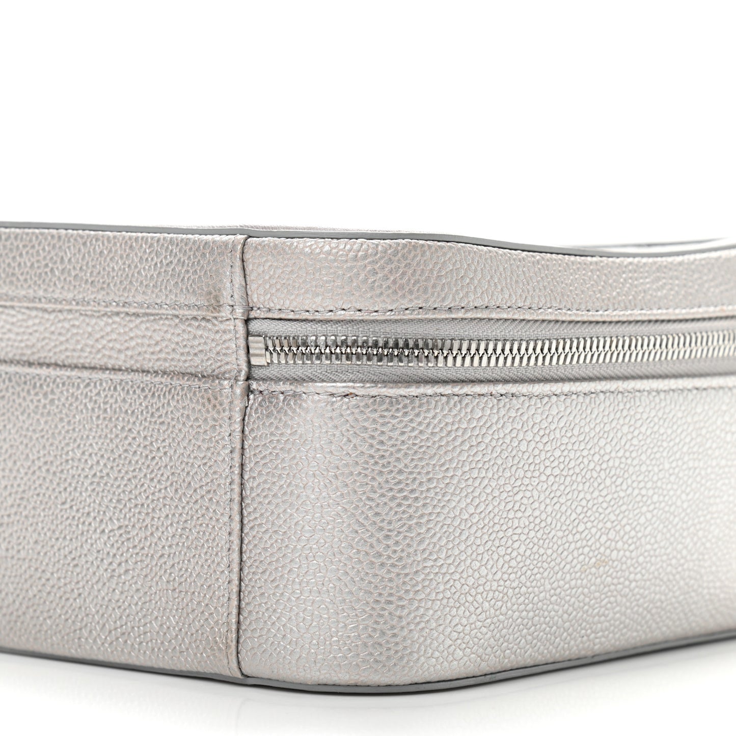 Metallic Caviar Quilted Large CC Filigree Vanity Case Silver