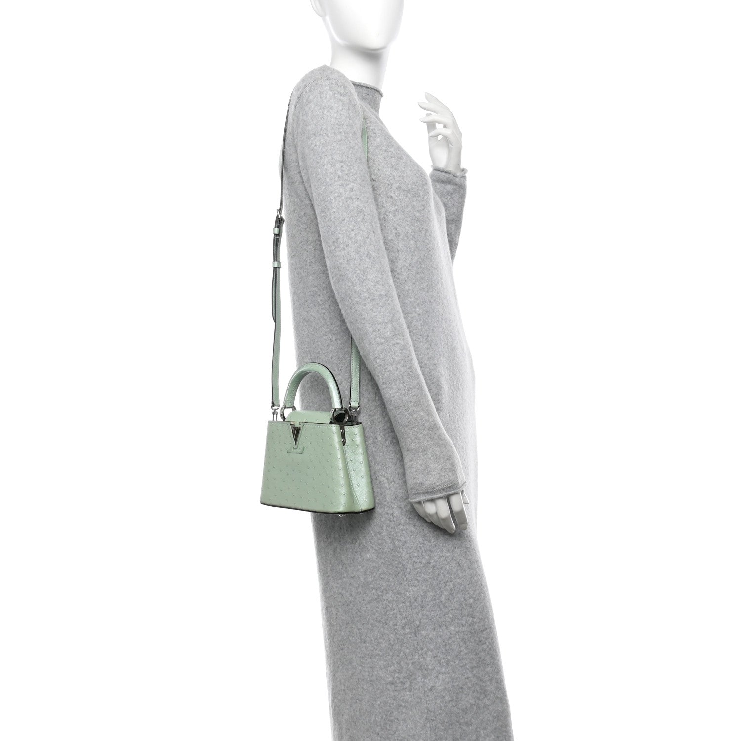 Louis Vuitton Iridescent Ostrich Capucines Mini Vert d’Eau 2 of 13
