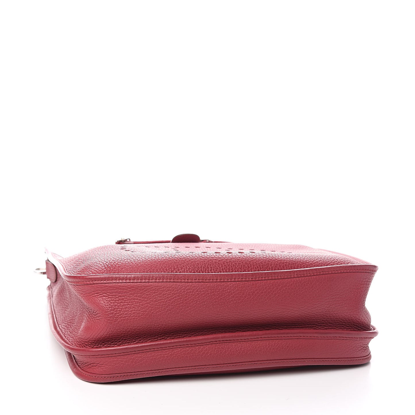 Taurillon Clemence Evelyne III GM Rubis