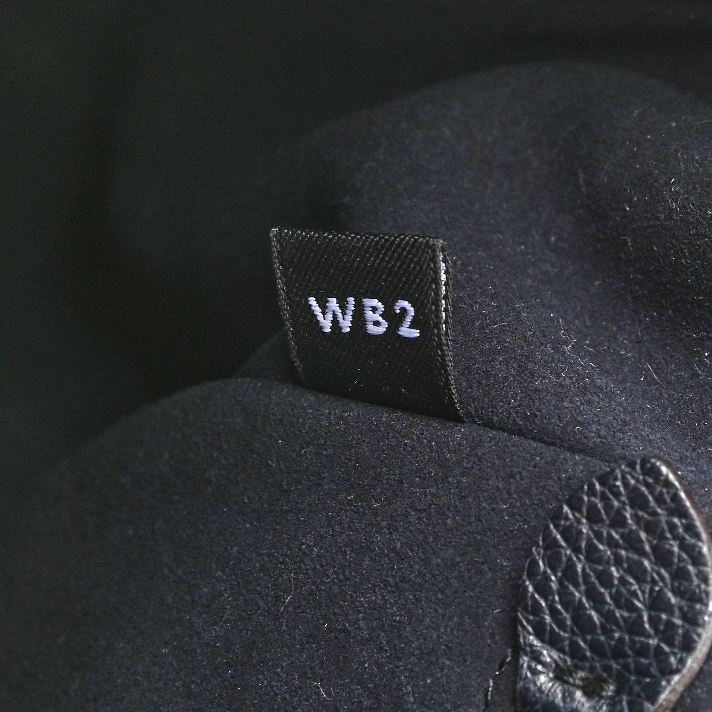 Small Classic Grain Small Lily Flap Midnight Blue
