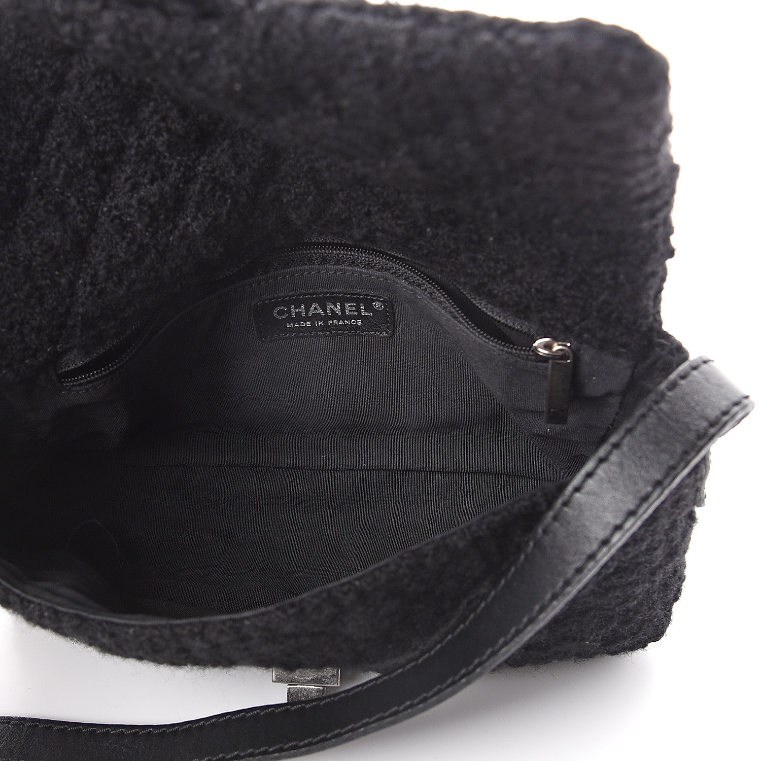 Chanel Tweed Medium Easy Reissue Messenger Flap 4 of 9