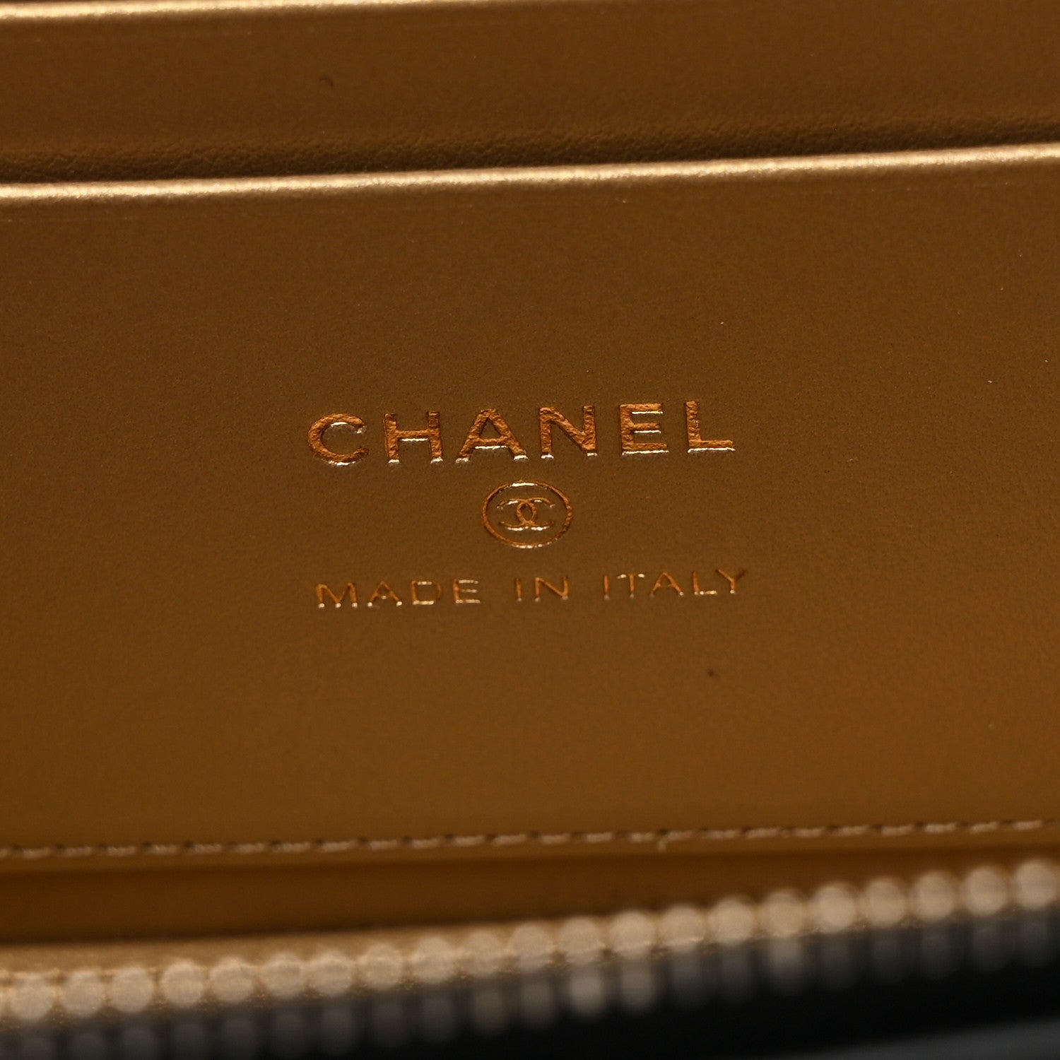 Chanel Lambskin Quilted Pearl Crush Small Vanity Case With Chain Black 6 of 11