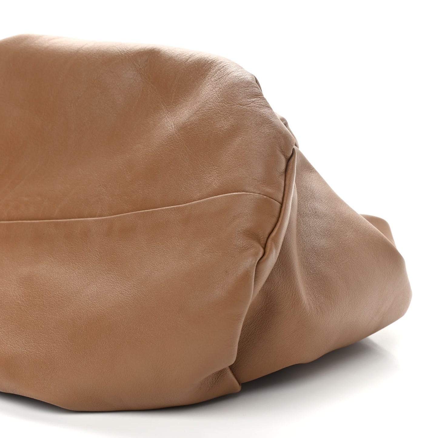 Smooth Butter Calfskin Small The Shoulder Pouch Cammello