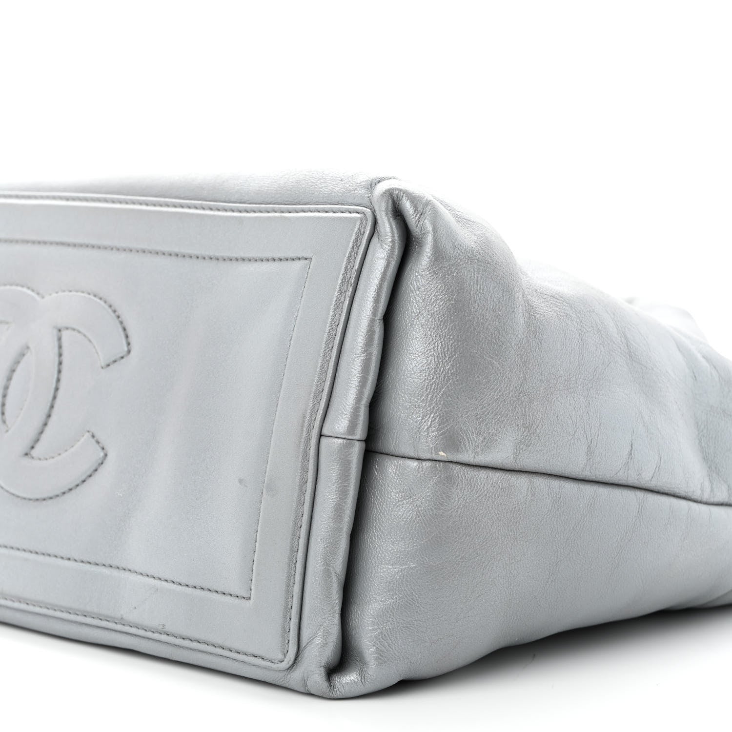 Chanel Metallic Lambskin Quilted Small Coco Cocoon Reversible Tote Light Grey 16 of 22