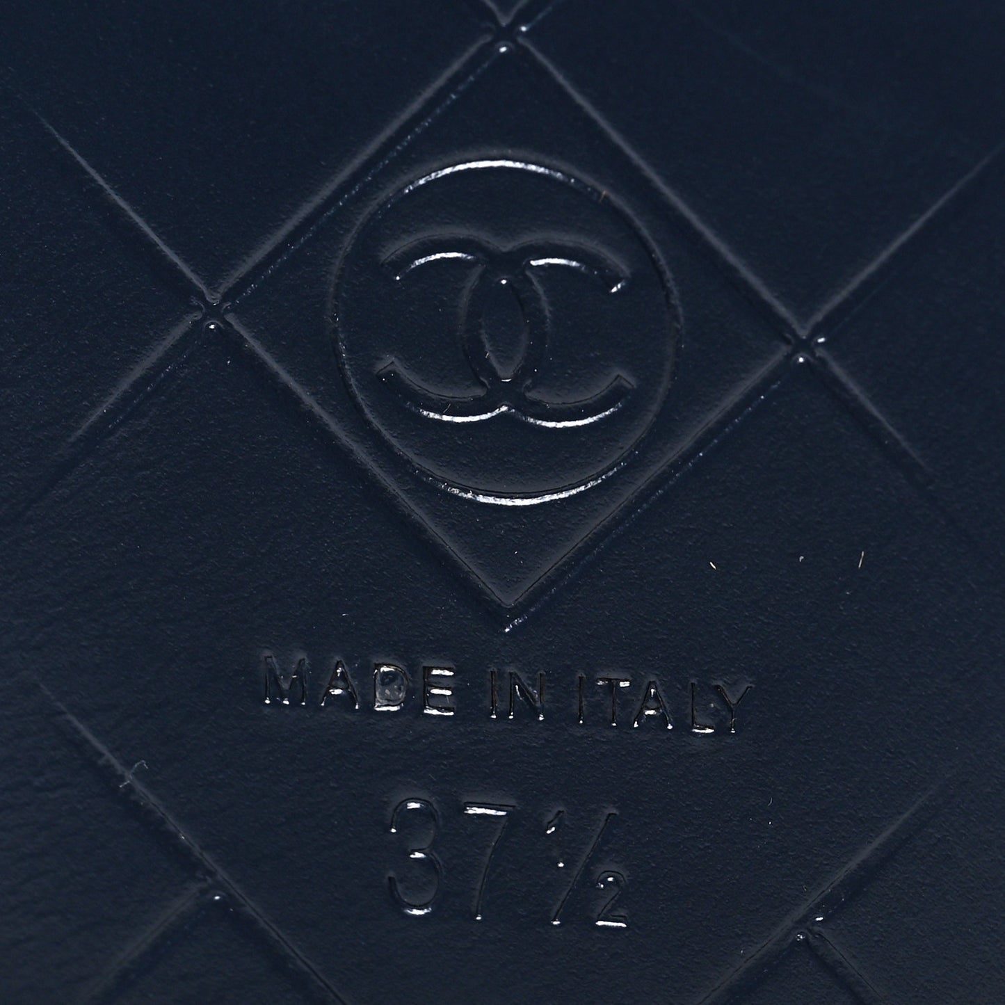 Lambskin Quilted CC Turnlock Loafers 37.5 Navy