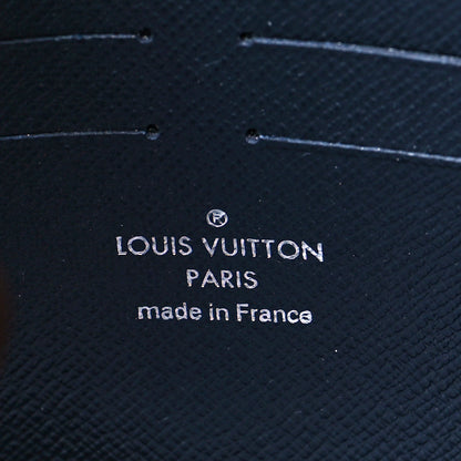 Louis Vuitton Savane Monogram Chapman Lion Pochette Voyage MM Ink 6 of 10