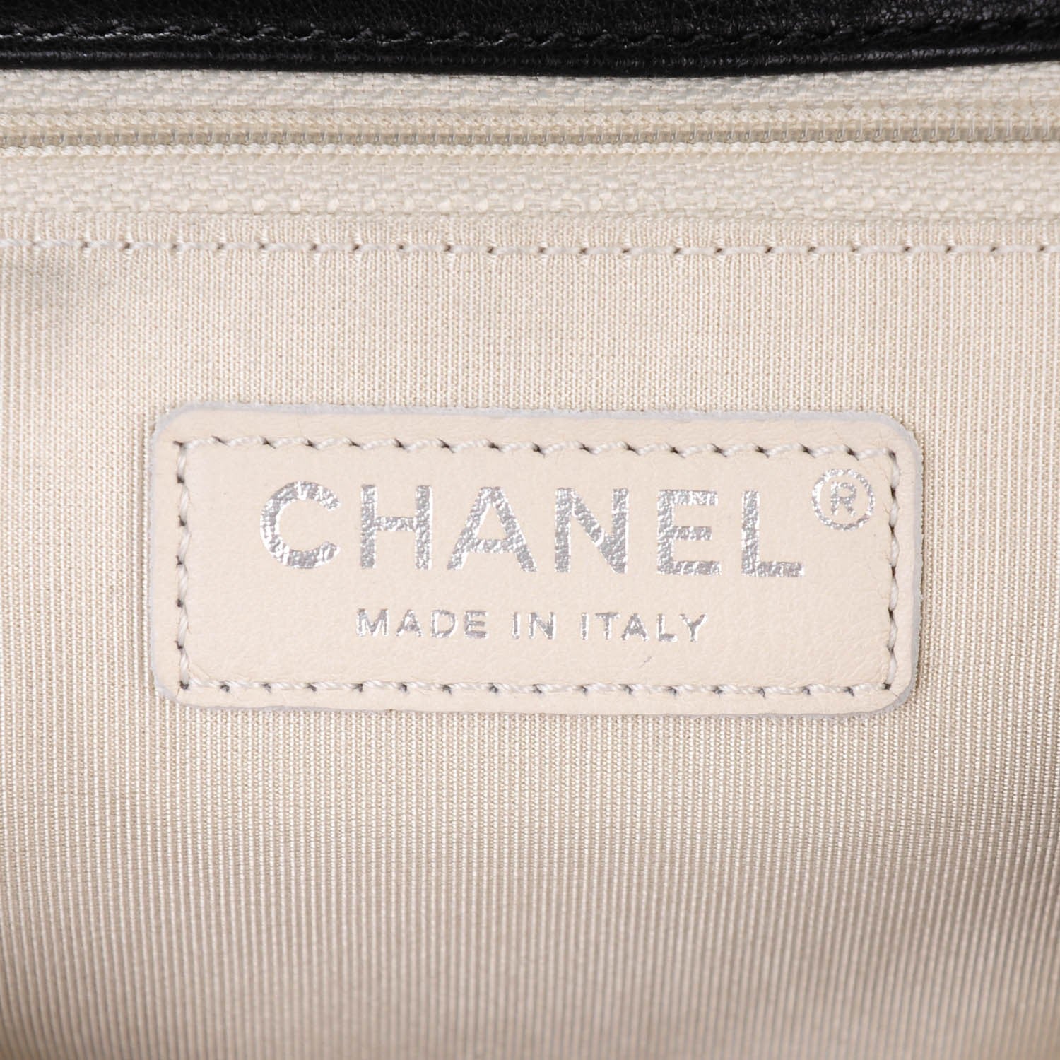 Chanel Washed Lambskin Maxi Chain Around Flap Black 6 of 7