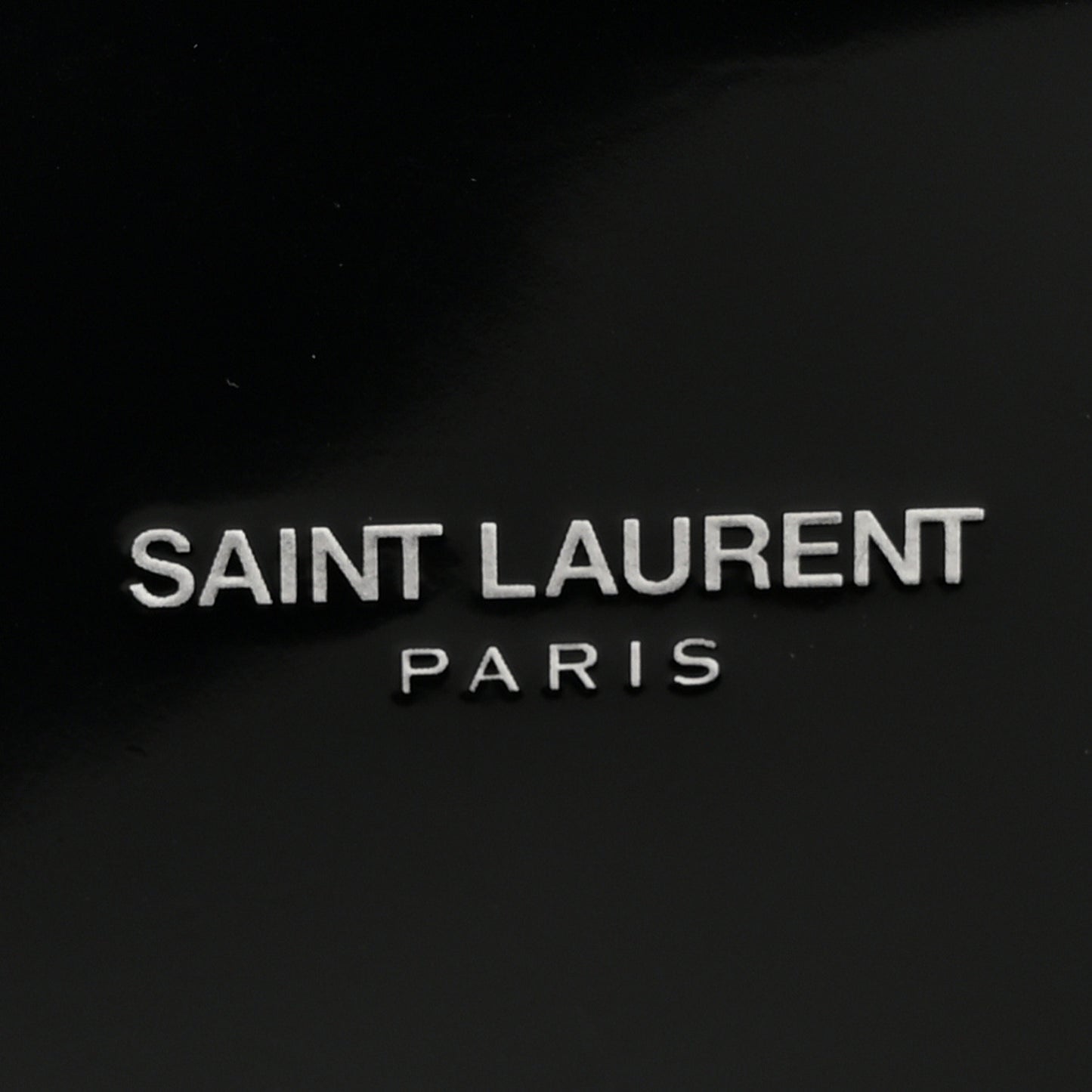 Patent Calfskin Le 37 Bucket Bag Black