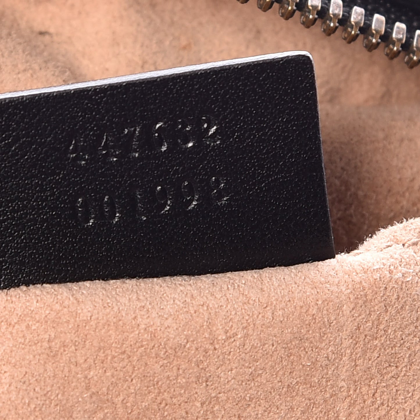 Calfskin Matelasse Small GG Marmont Chain Shoulder Bag Black