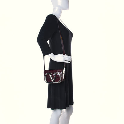Valentino Garavani Patent Small Supervee Crossbody Bag Rubin 2 of 9