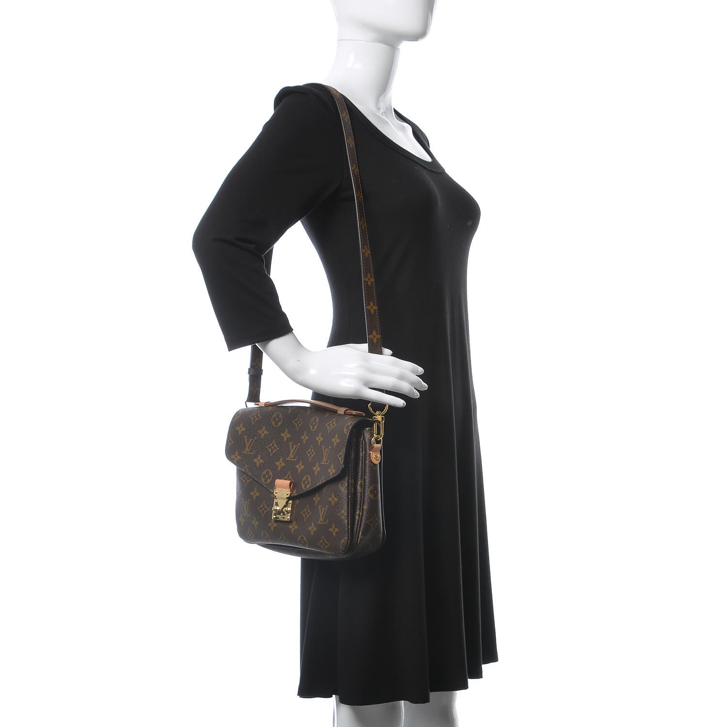 Louis Vuitton Monogram Pochette Metis 2 of 10