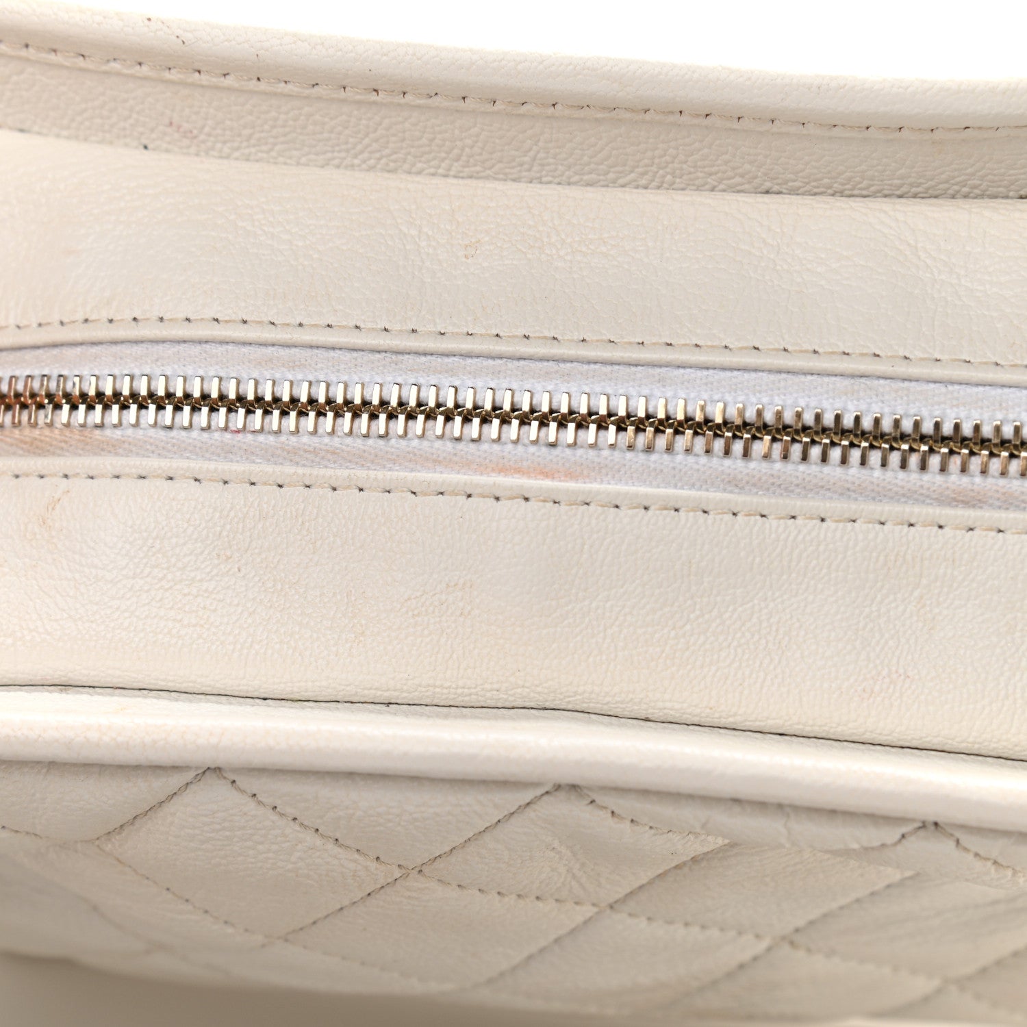 Chanel Patent Goatskin Quilted Medium Gabrielle Hobo White 12 of 25