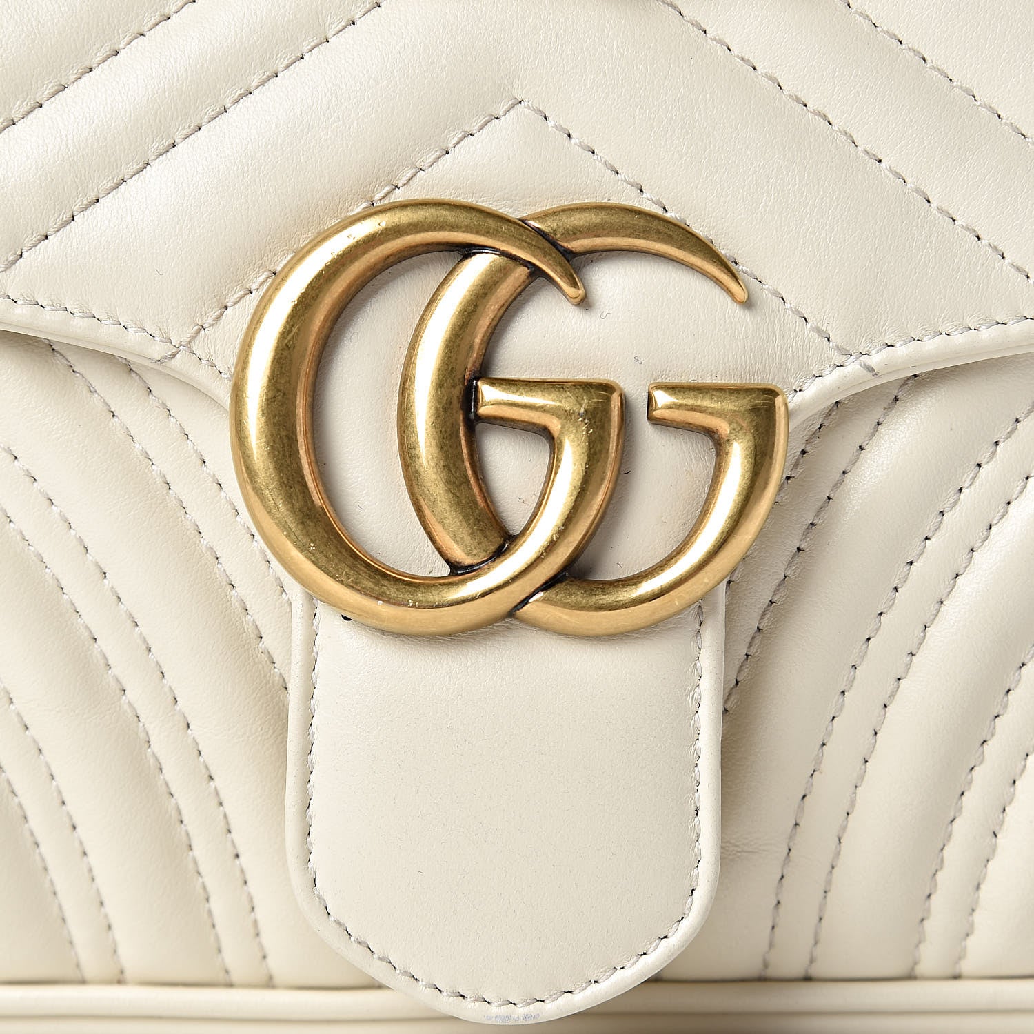 Gucci Calfskin Matelasse Small GG Marmont Shoulder Bag White 11 of 13