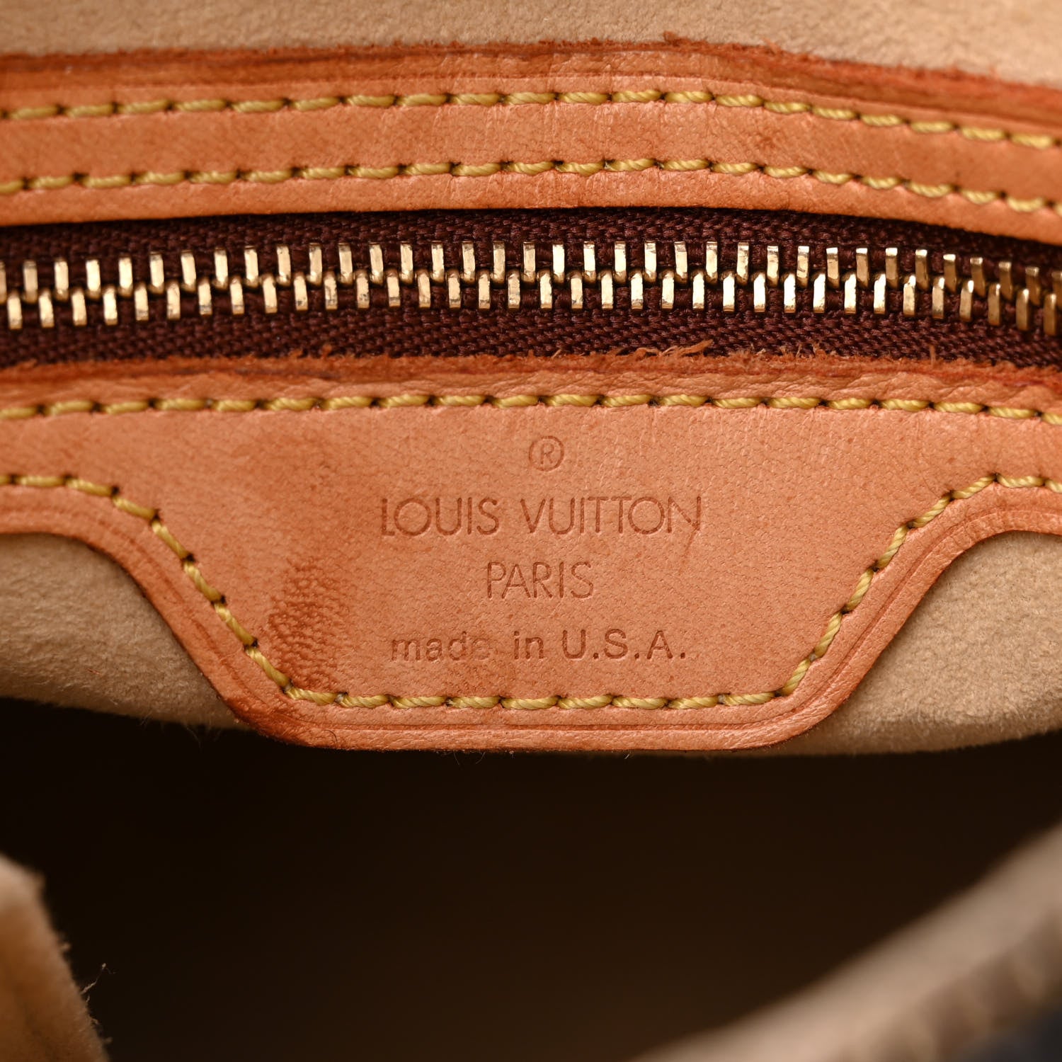 Louis Vuitton Monogram Looping MM 6 of 11