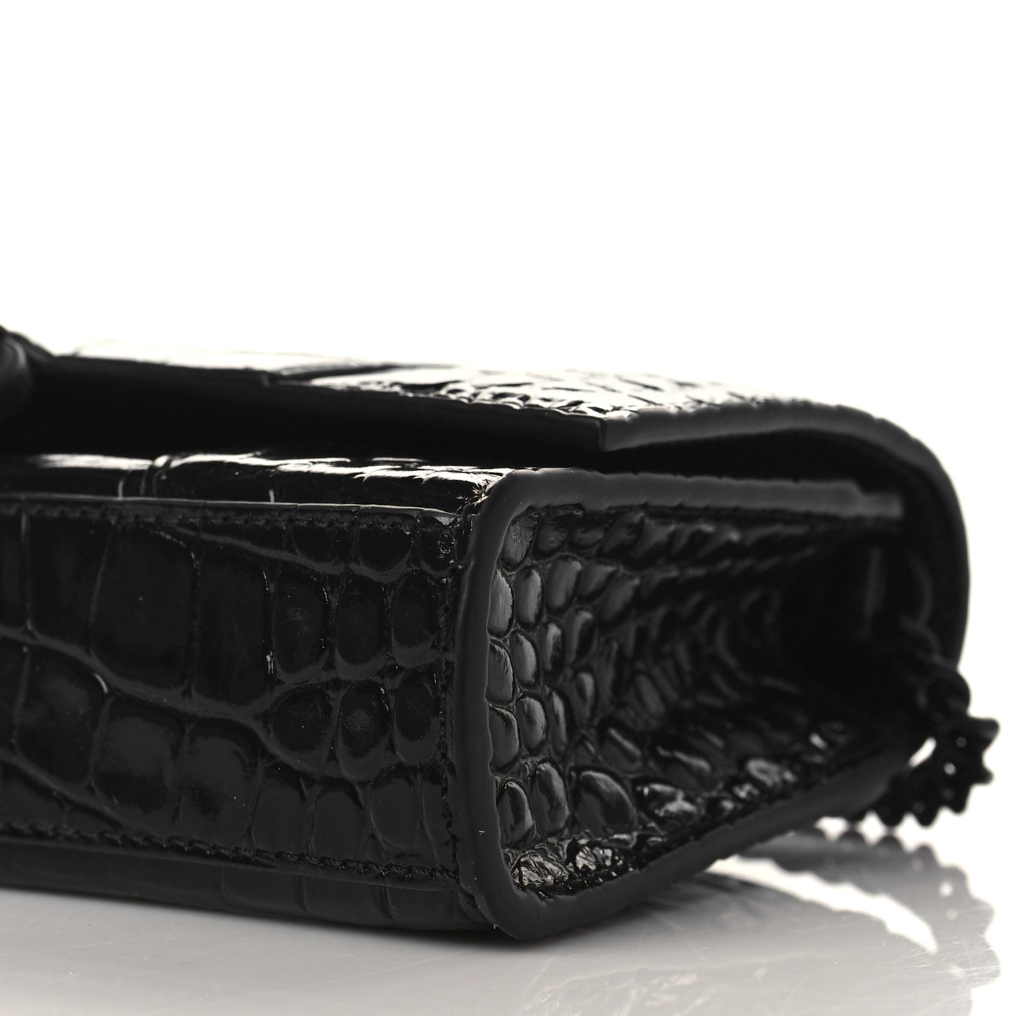 Shiny Calfskin Monochrome Crocodile Embossed Hourglass Chain Bag Black
