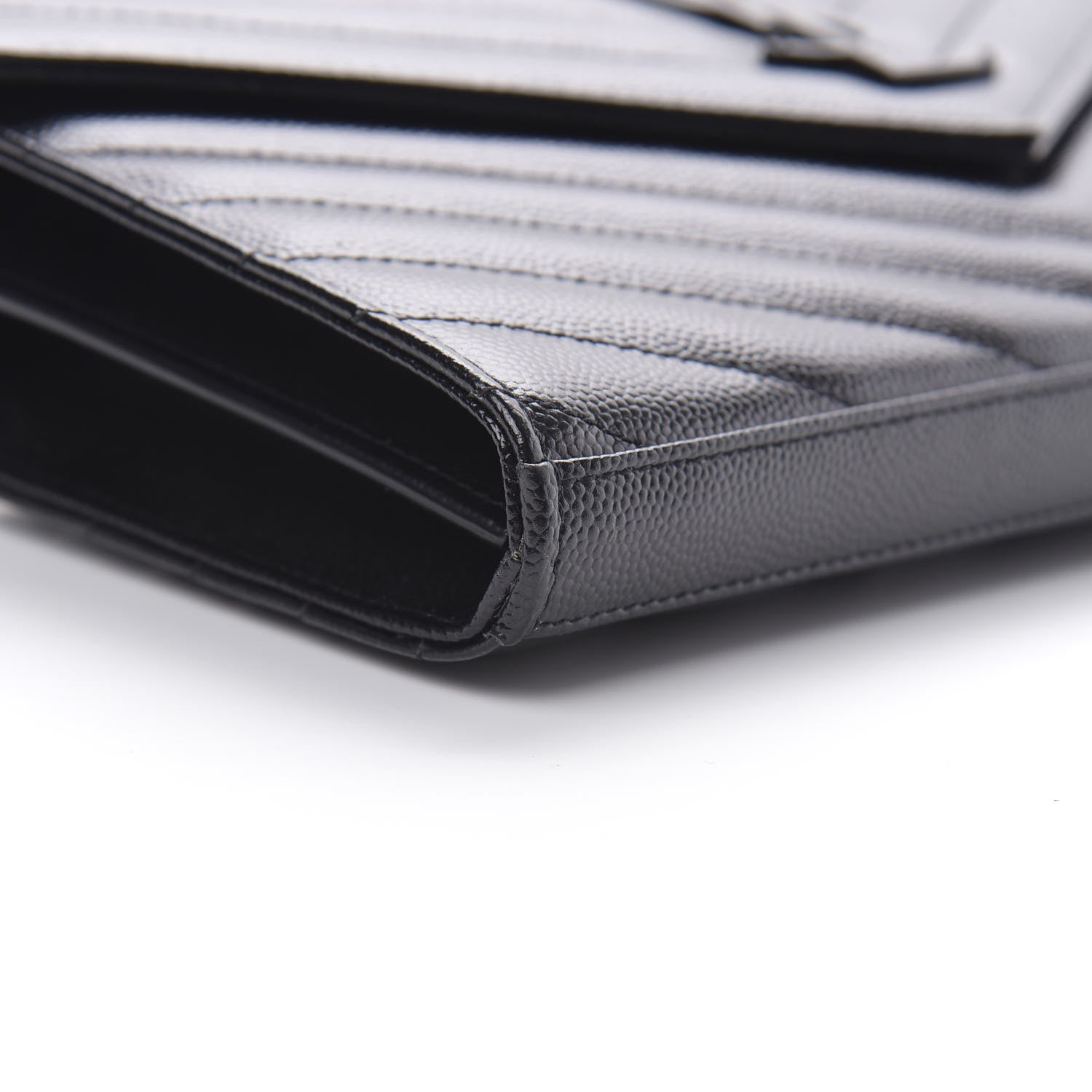 Saint Laurent Grain De Poudre Matelasse Chevron Monogram Chain Wallet Black 9 of 11