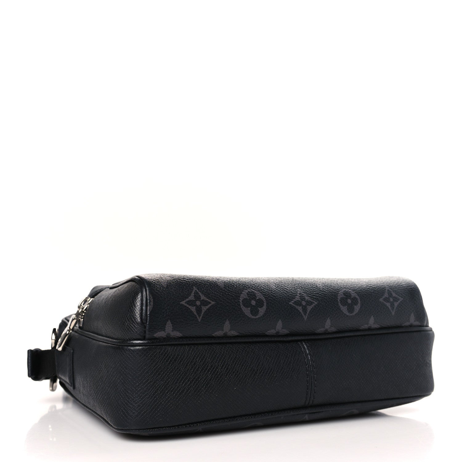 Louis Vuitton Taiga Monogram Eclipse Outdoor Messenger Black 4 of 8