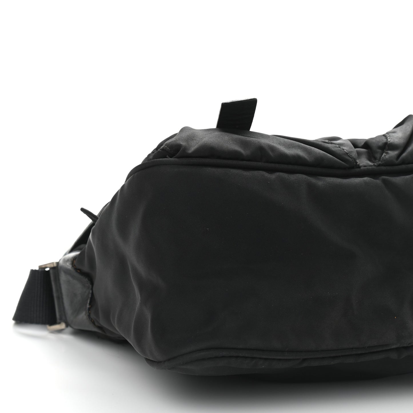 Nylon Vela Messenger Bag Black