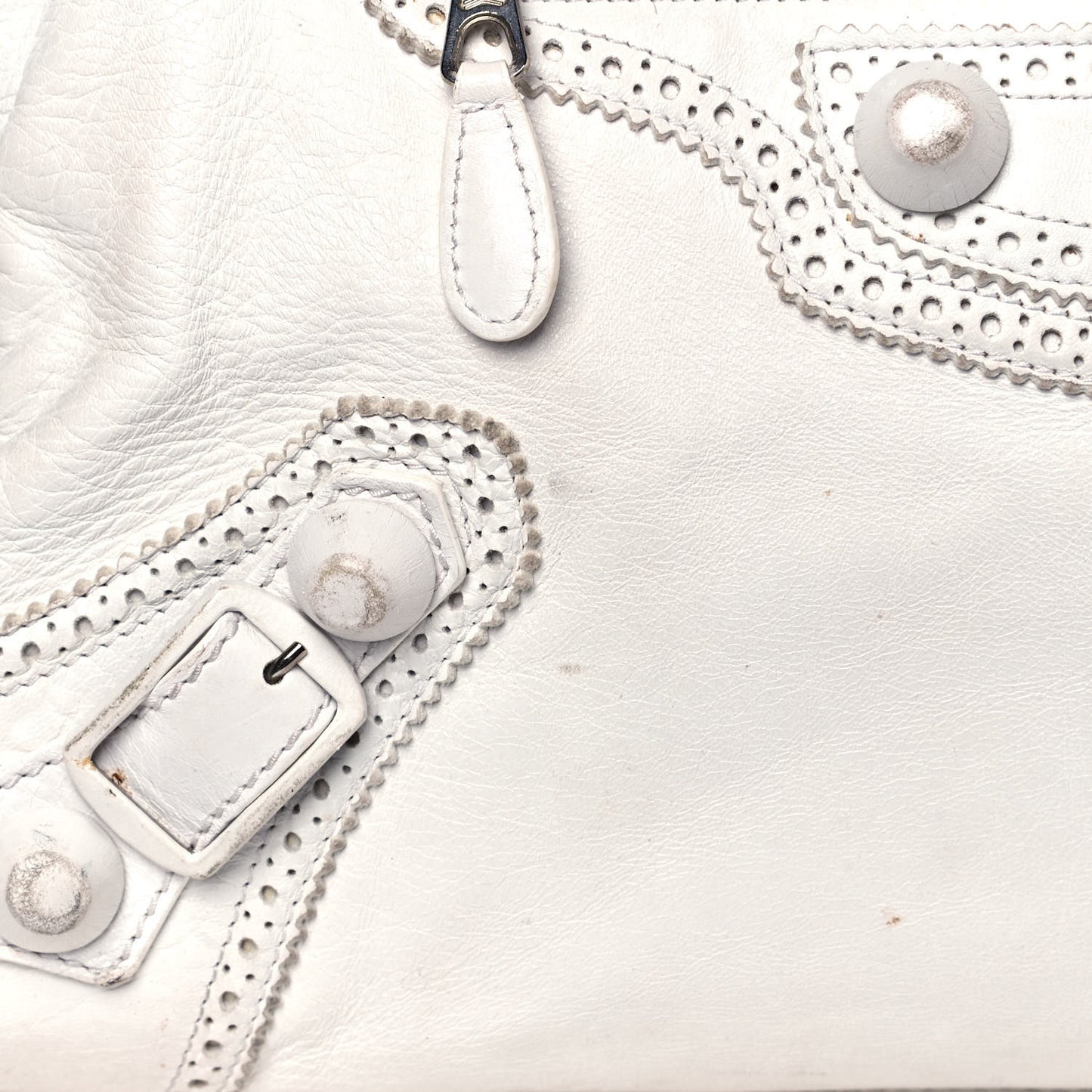Agneau Giant Brogues Hardware Mid Day White