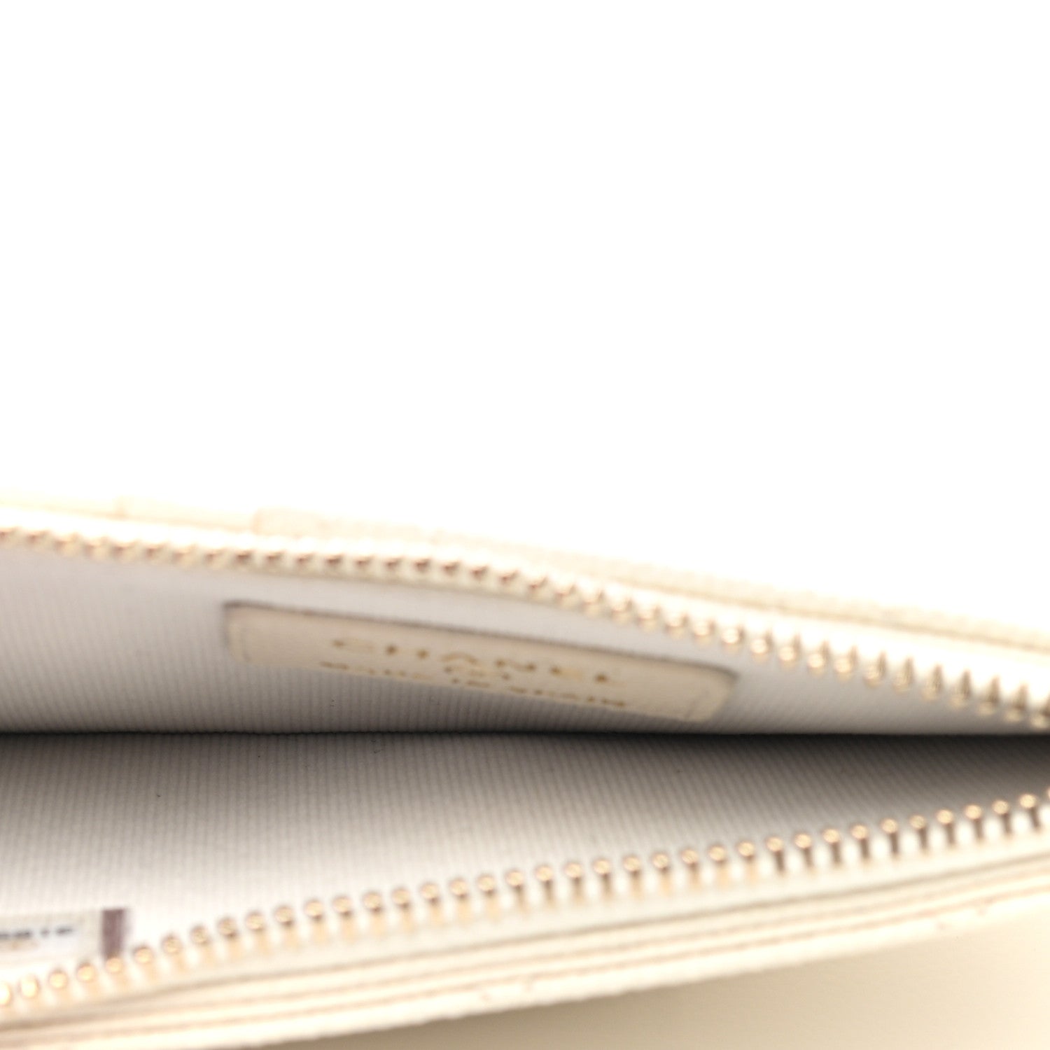 Chanel Caviar Quilted Flap Zip Card Holder White 5 of 9