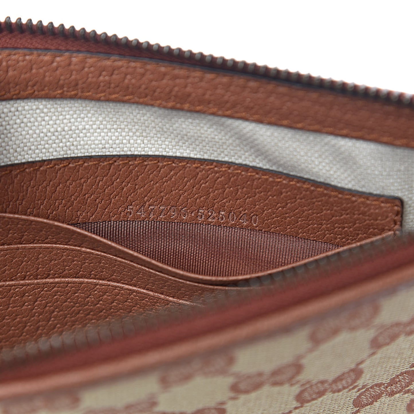 X MLB GG Monogram NY Yankees Zip Wristlet Pouch Beige Ruggine Ivory