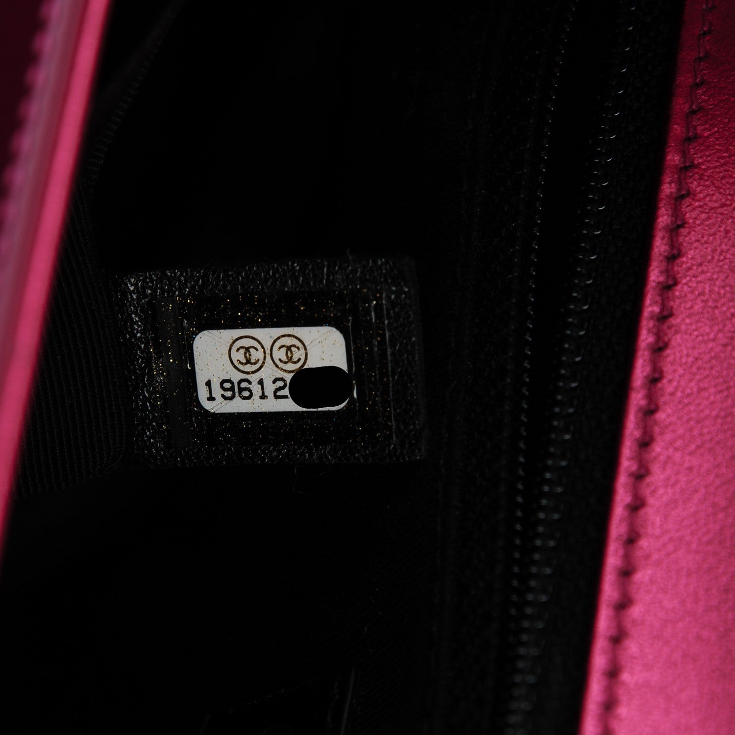 Chanel Metallic Patent Quilted New Medium Boy Flap Fuchsia 7 of 7