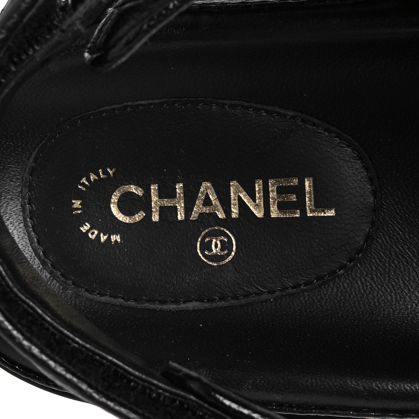 Grained Calfskin Velcro Dad Sandals 39 Black