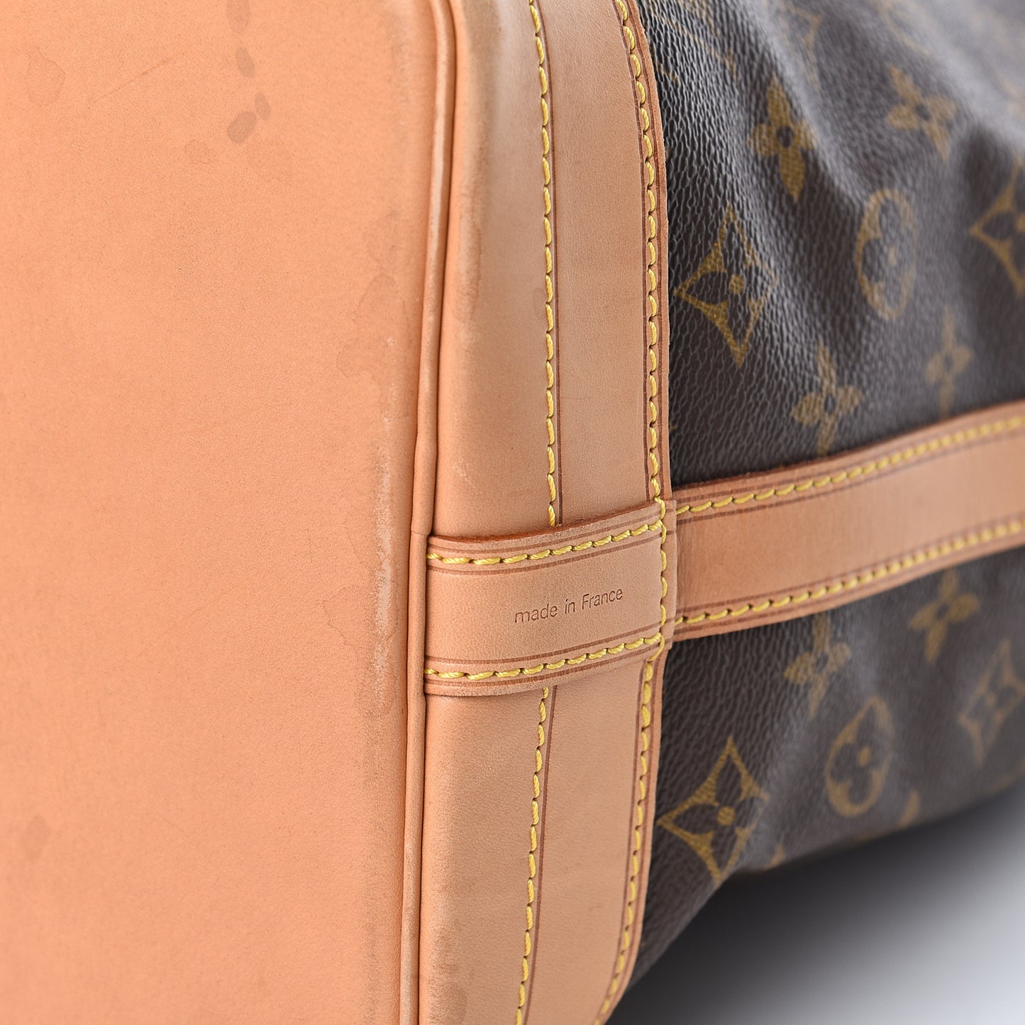 Monogram Noe