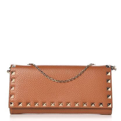 Valentino Garavani Pebbled Calfskin Rockstud Flap Wallet On Chain Light Cuir 1 of 9