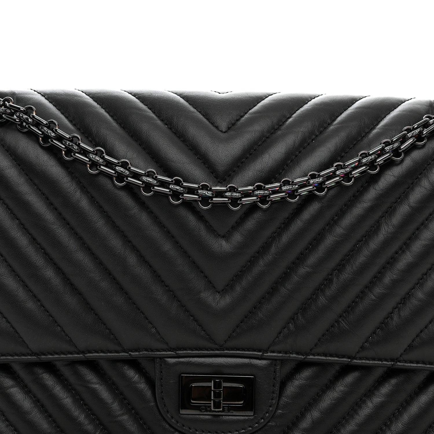 Chanel Aged Calfskin Chevron Quilted 2.55 Reissue 226 So Black 10 of 13