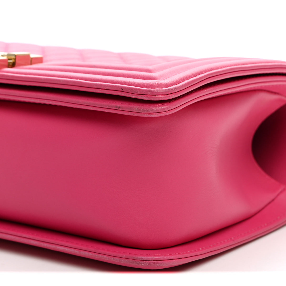 Lambskin Quilted Medium Boy Flap Pink