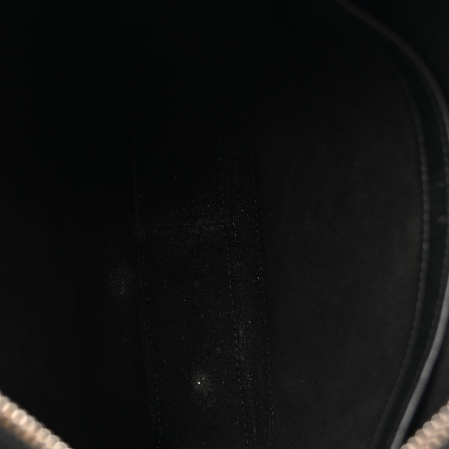 Smooth Calfskin Medium Messenger Bag Black