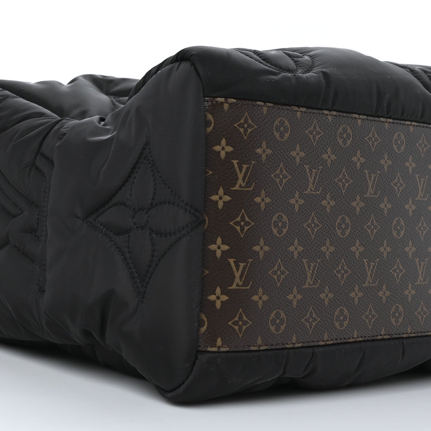 Louis Vuitton Econyl Monogram Pillow Giant Onthego MM Black 7 of 8